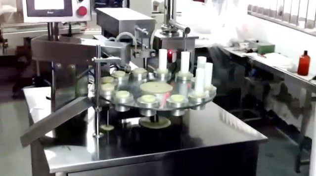 tubes filling ultrasonic sealing machine semi automatic ឧបករណ៍បំពេញបំពង់ ultrasonic sealer equip.jpg