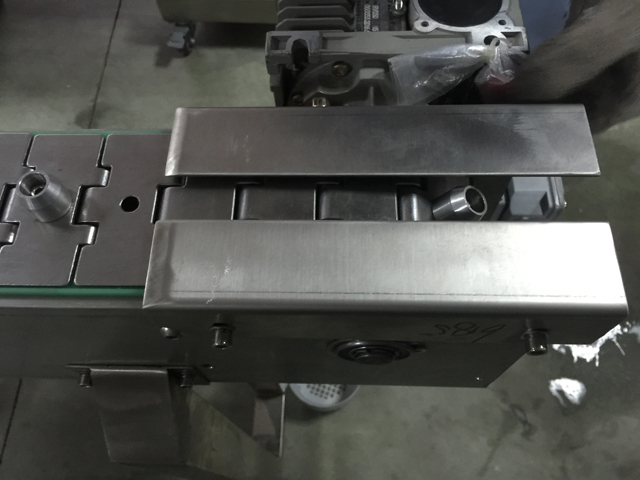 មួកស្វ័យប្រវត្តិ falling.jpg