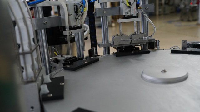 ក្បាលបំពេញបិទ shot.jpg