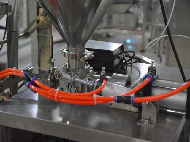 ឧបករណ៍បំពេញរាវ part.jpg