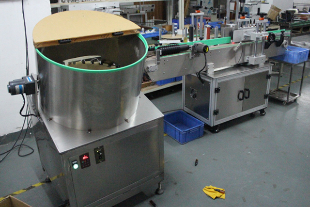 ដបទឹកដោះគោ (៣).jpg