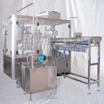 ម៉ាស៊ីនដាក់ធុងដាក់ធុងទឹក ទឹកដោះគោសណ្តែកសៀង ដោយស្វ័យប្រវត្តិ