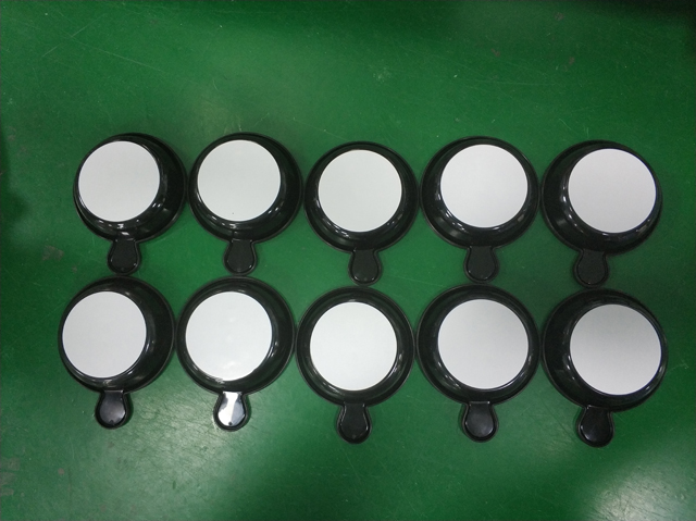 ការដាក់ស្លាកគម្រប .jpg