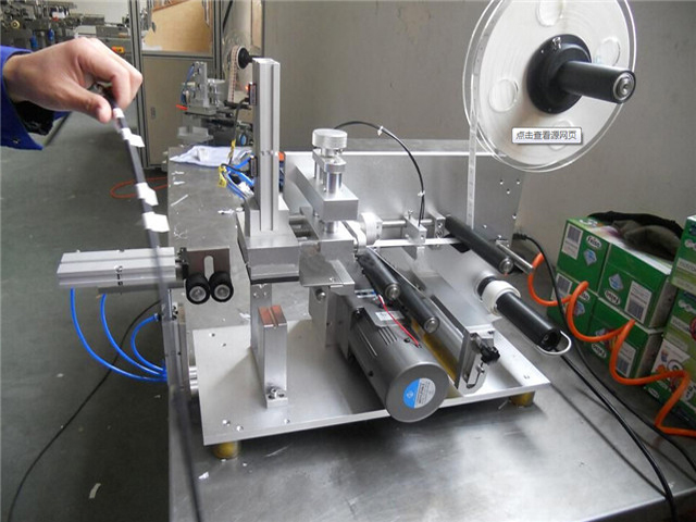 standard exporting packing for customer ការវេចខ្ចប់ករណីឈើសម្រាប់បង្រួម tunnel.jpg