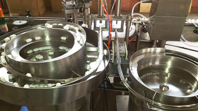 បន្ទាត់បំពេញ E liquid.jpg