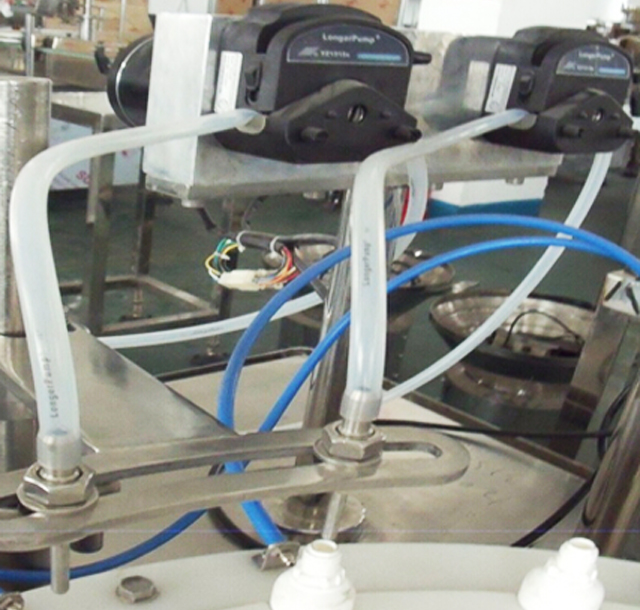 ការបំពេញ nozzles.jpg