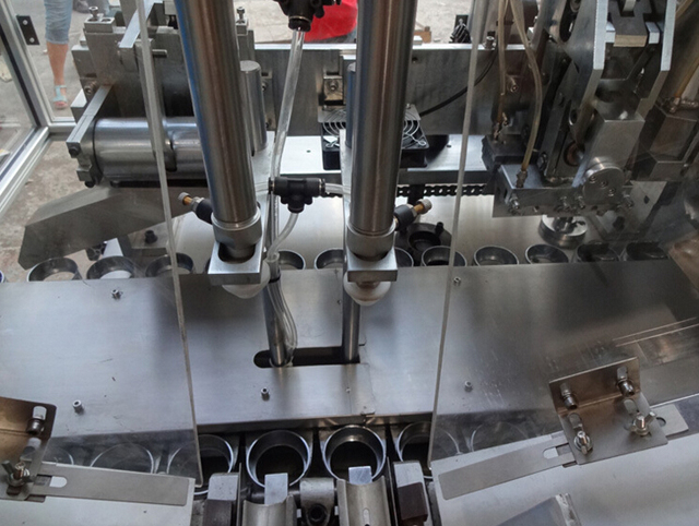 ការបំពេញ nozzles.jpg