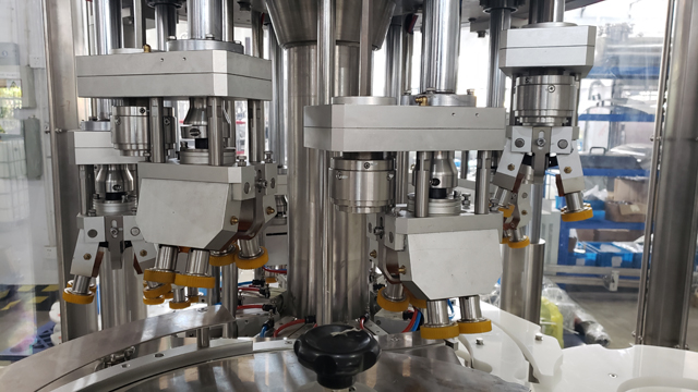 8 heas screw capping.jpg