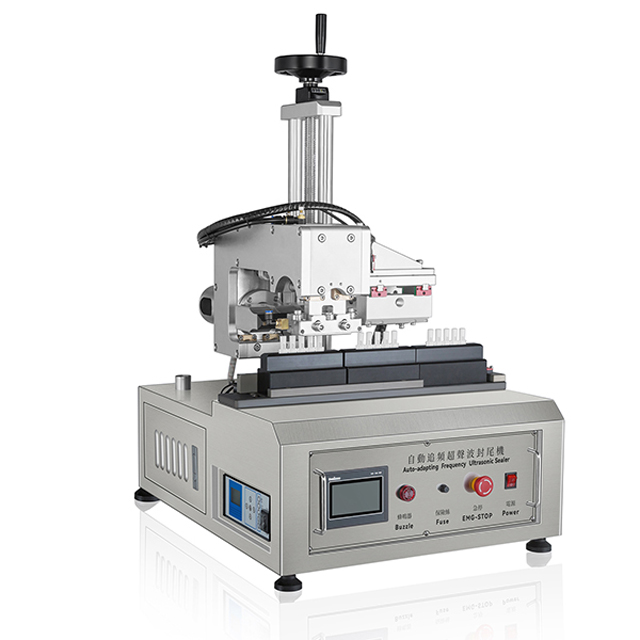 ម៉ាស៊ីនផ្សាភ្ជាប់ (2).jpg