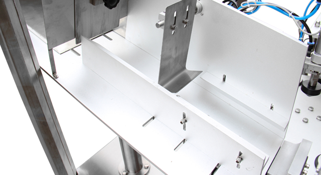 ឧបករណ៍ចាប់សញ្ញា ultrasonic.jpg