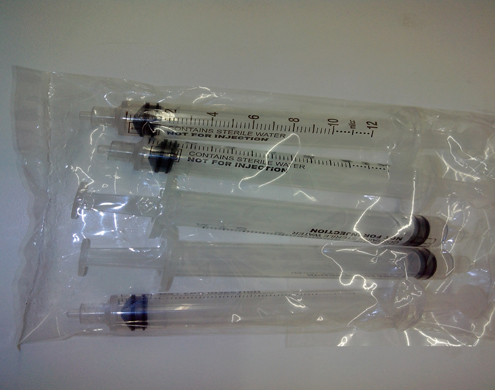 syringes សឺរាុំងបំពេញ closer.jpg