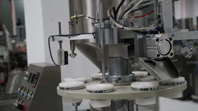 ឧបករណ៍ផ្សាភ្ជាប់បំពង់ជ័រ plastic.jpg