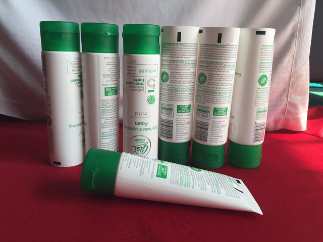 skin care tubes គំរូបំពង់បានផ្ញើ von customer.jpg