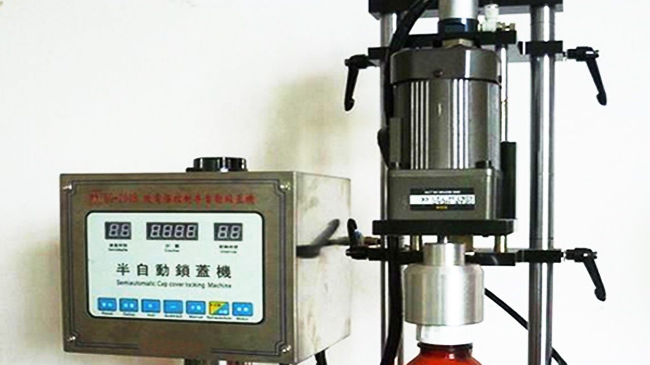 press capping equipments semi automatic ចុច capper equipment.jpg