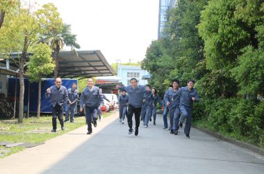 ក្រុមរបស់យើង។