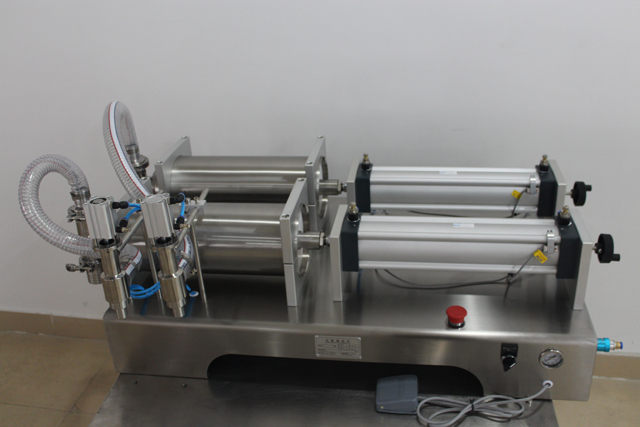 ម៉ាស៊ីនបំពេញ pneumatic semi automatic.jpg